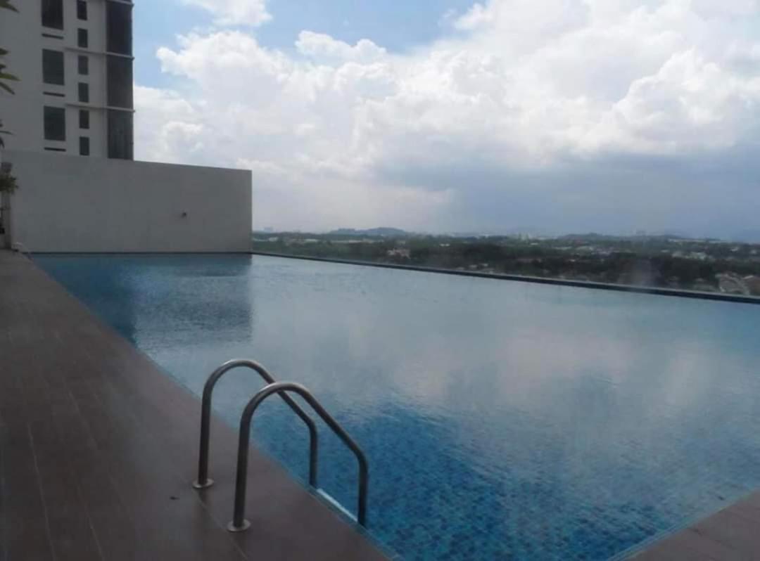 Apartamento Mhb 30 Sulte Evo Soho Bandar Baru Bangi Free Netflix And Wifi Exterior foto